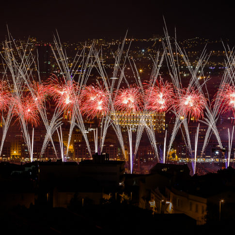 Feu, Feu d'artifice, Fireworks, couleur, pose longue, motion, Frédéric Bonnaud, FredB Art, Photo, Photographer, Photographe, Paysage, Marseille, France